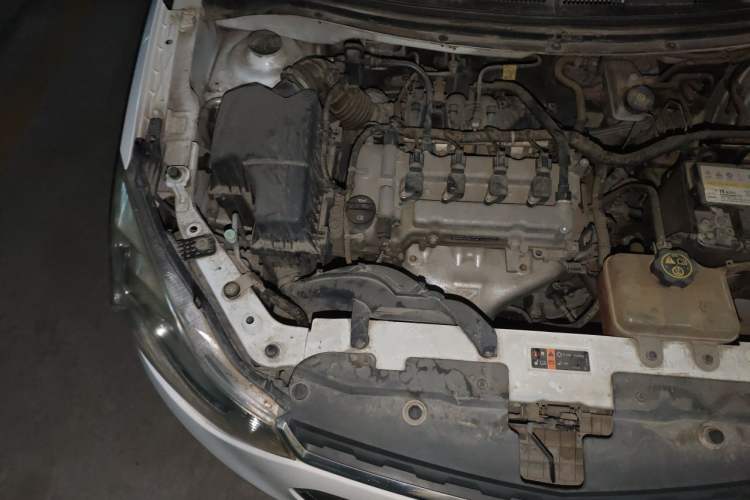 Used Chevrolet Sail 2015 Sail 3 1.5L Manual with Ideal Sunroof Edition Engine Bay Right
