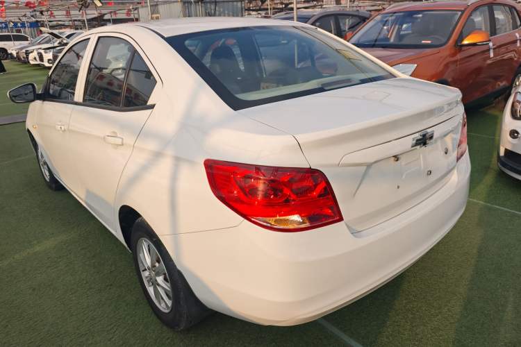 Used Chevrolet Sail 2015 Sail 3 1.3L AMT Ideal Edition Exterior 2