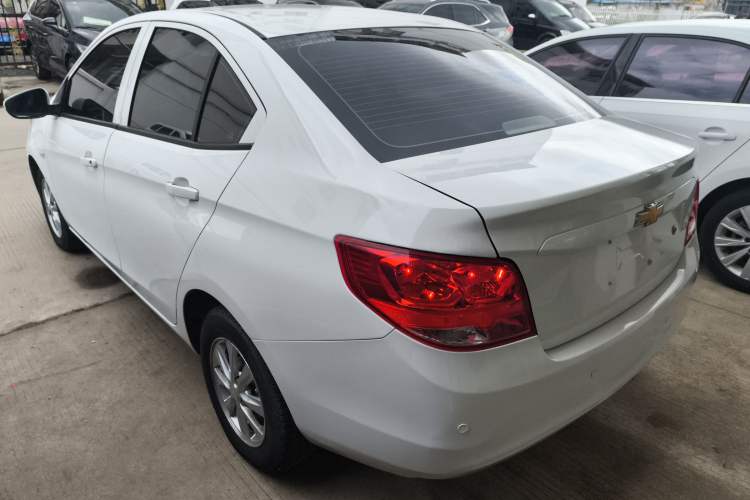 Used Chevrolet Sail 2015 Sail 3 1.3L AMT Ideal Edition Exterior 2