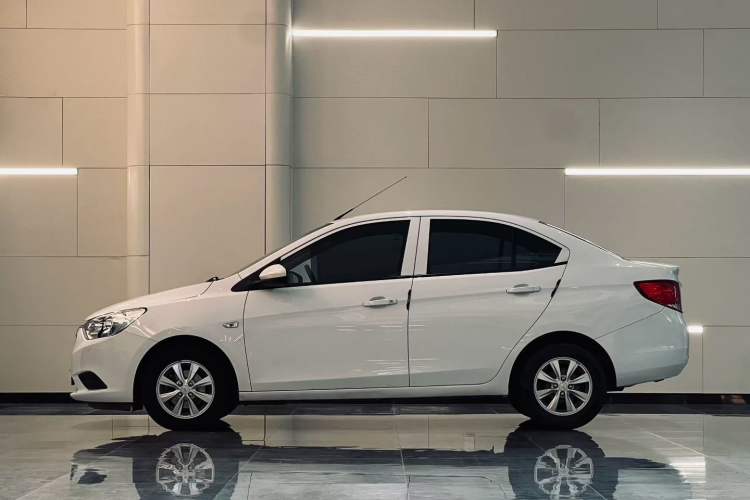Used Chevrolet Sail 2015 Sail 3 1.3L AMT Ideal Edition Exterior 3