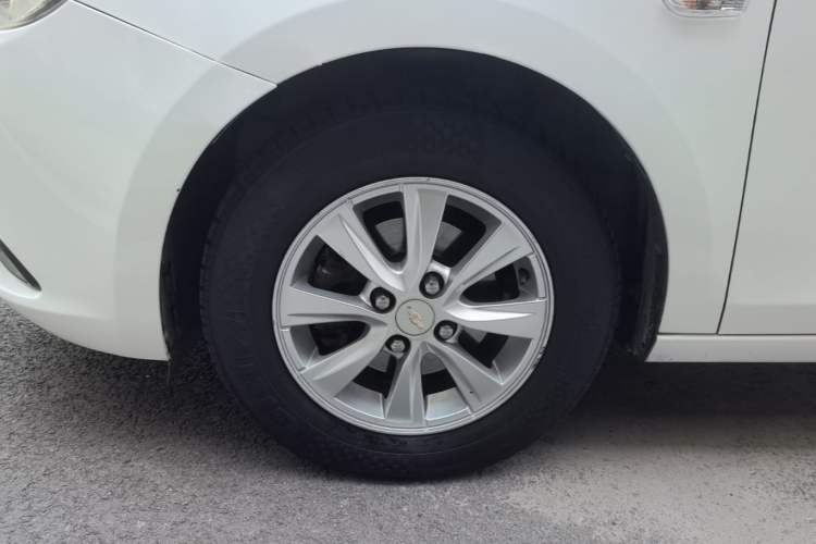 Used Chevrolet Sail 2015 Sail 3 1.3L AMT Ideal Edition Exterior 4