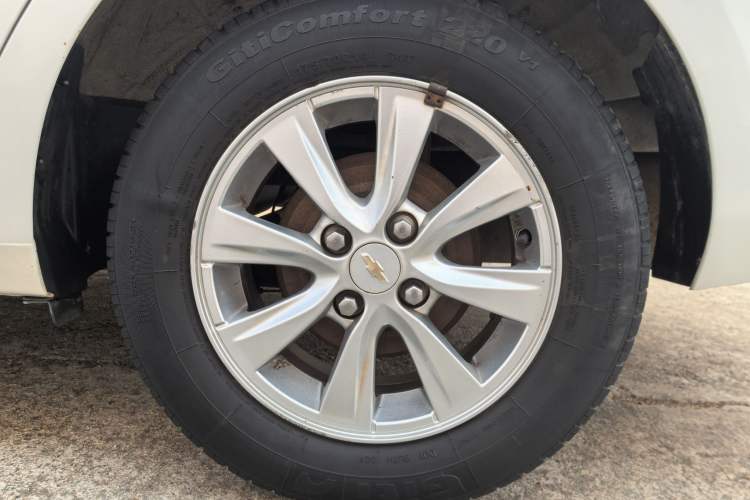 Used Chevrolet Sail 2015 Sail 3 1.5L Manual with Ideal Sunroof Edition Exterior 8
