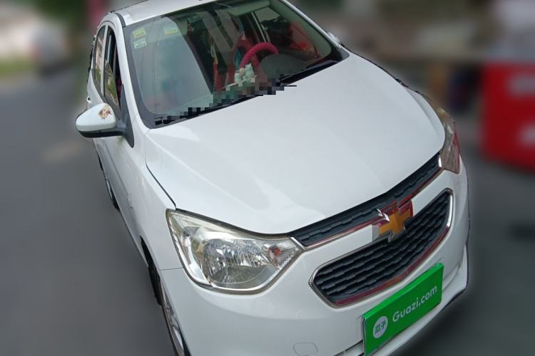 Used Chevrolet Sail 2015 Sail 3 1.3L AMT Ideal Edition Front Right 45 Deg
