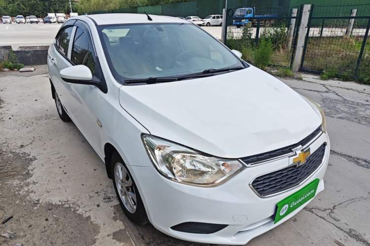 Used Chevrolet Sail 2015 Sail 3 1.3L AMT Ideal Edition Front Right 45 Deg