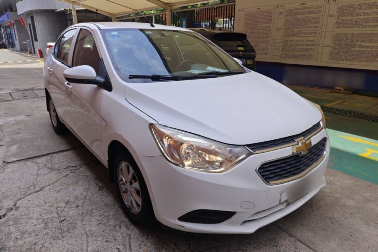 Used Chevrolet Sail 2015 Sail 3 1.3L AMT Ideal Edition Front Right 45 Deg