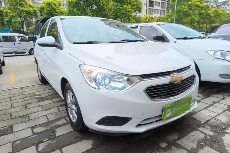 Used Chevrolet Sail 2015 Sail 3 1.3L AMT Ideal Edition Front Right 45 Deg