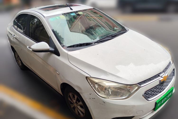 Used Chevrolet Sail 2015 Sail 3 1.5L AMT Happiness Sunroof Edition Front Right 45 Deg
