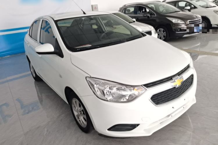 Used Chevrolet Sail 2015 Sail 3 1.3L Manual Ideal Edition Front Right 45 Deg