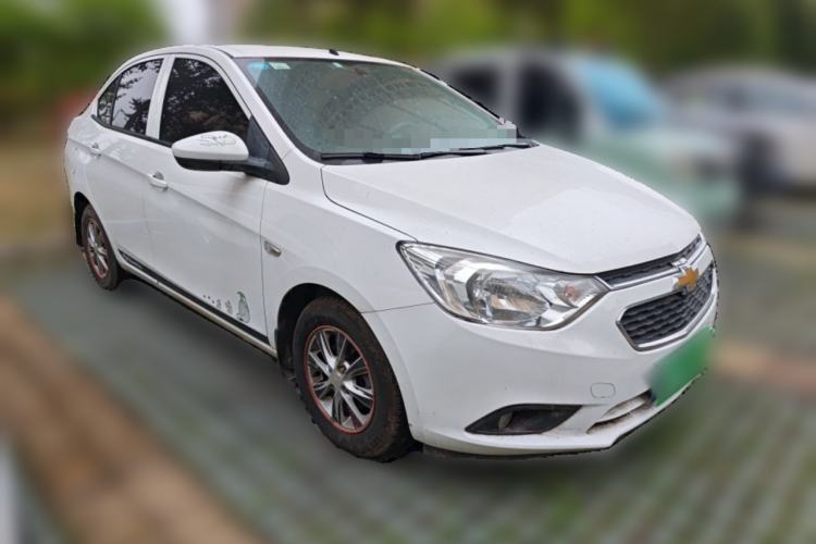 Used Chevrolet Sail 2015 Sail 3 1.3L Manual Ideal Edition Front Right 45 Deg
