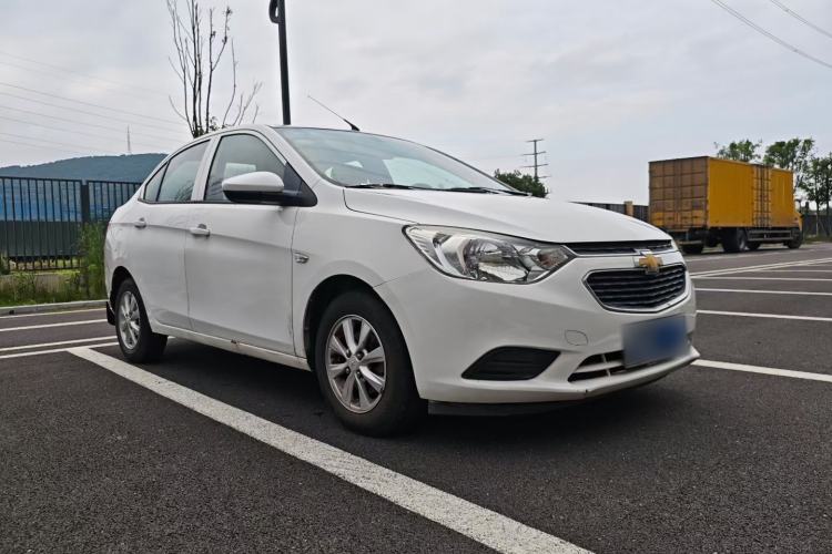 Used Chevrolet Sail 2015 Sail 3 1.3L AMT Ideal Edition Front Right 45 Deg