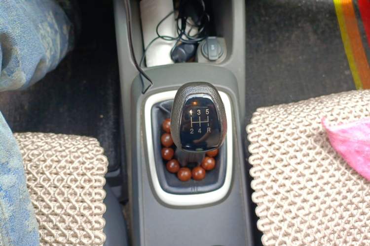 Used Chevrolet Sail 2015 Sail 3 1.3L Manual Ideal Edition Gear Lever
