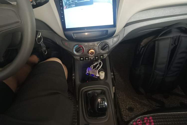 Used Chevrolet Sail 2015 Sail 3 1.3L Manual Ideal Edition Gear Lever