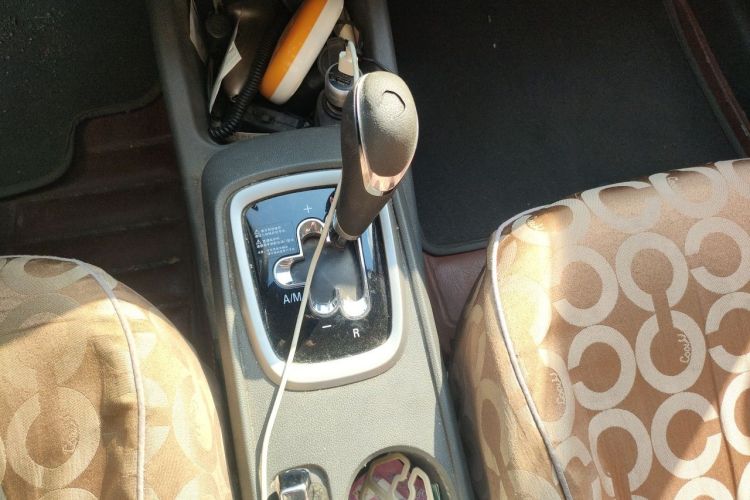 Used Chevrolet Sail 2015 Sail 3 1.3L AMT Ideal Edition Gear Lever