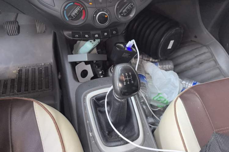 Used Chevrolet Sail 2015 Sail 3 1.3L Manual with Ideal Sunroof Edition Gear Lever