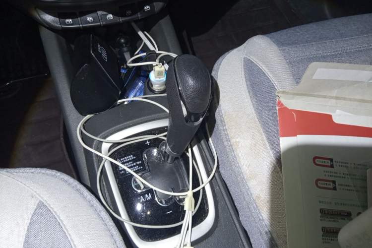 Used Chevrolet Sail 2015 Sail 3 1.3L AMT Ideal Edition Gear Lever