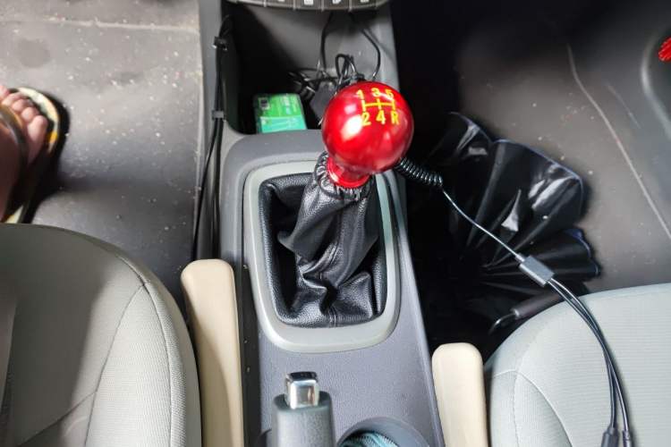 Used Chevrolet Sail 2015 Sail 3 1.5L Manual with Ideal Sunroof Edition Gear Lever