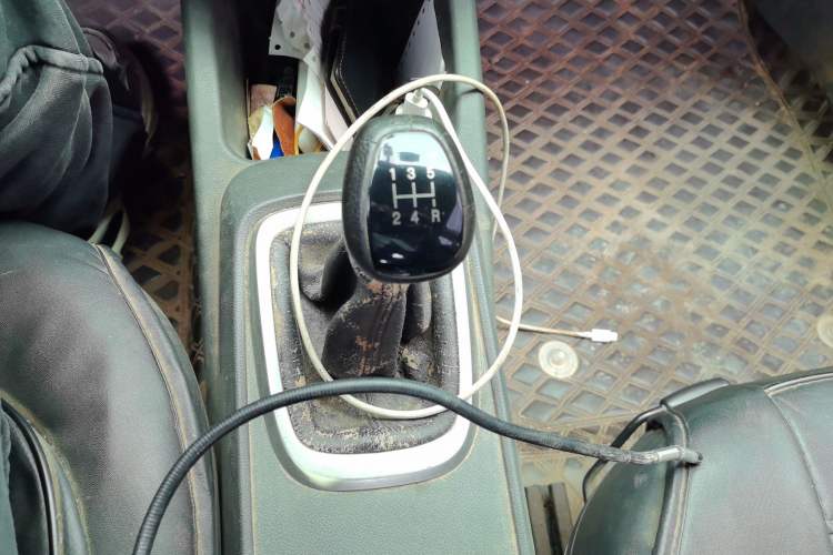 Used Chevrolet Sail 2015 Sail 3 1.3L Manual Warm Edition Gear Lever