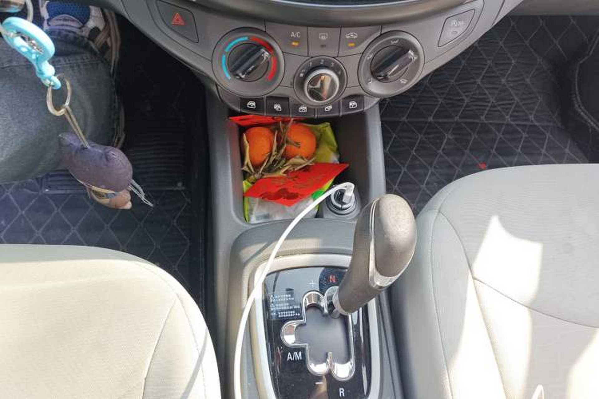 Used Chevrolet Sail 2015 Sail 3 1.3L AMT Ideal Edition Gear Lever