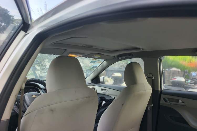 Used Chevrolet Sail 2015 Sail 3 1.5L Manual with Ideal Sunroof Edition Headliner