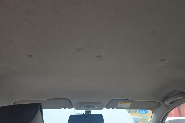 Used Chevrolet Sail 2015 Sail 3 1.3L AMT Ideal Edition Headliner
