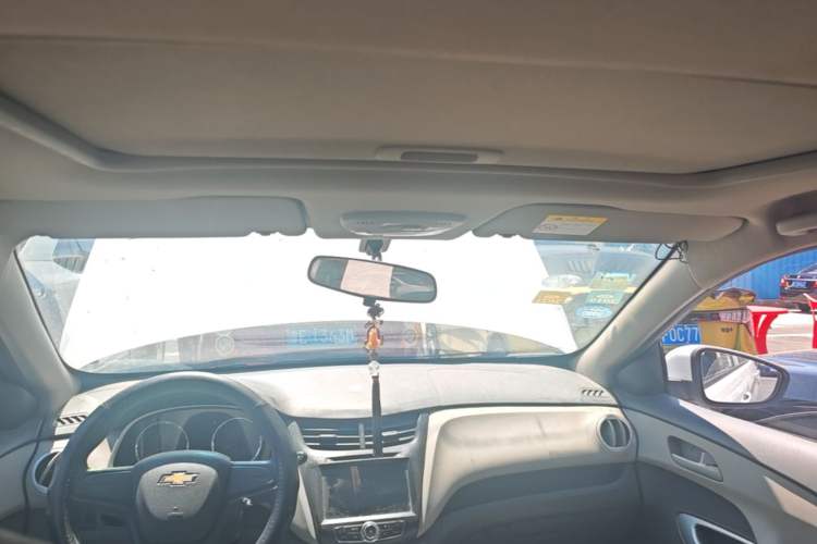 Used Chevrolet Sail 2015 Sail 3 1.5L Manual with Ideal Sunroof Edition Headliner