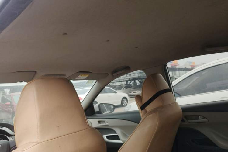 Used Chevrolet Sail 2015 Sail 3 1.3L AMT Ideal Edition Headliner