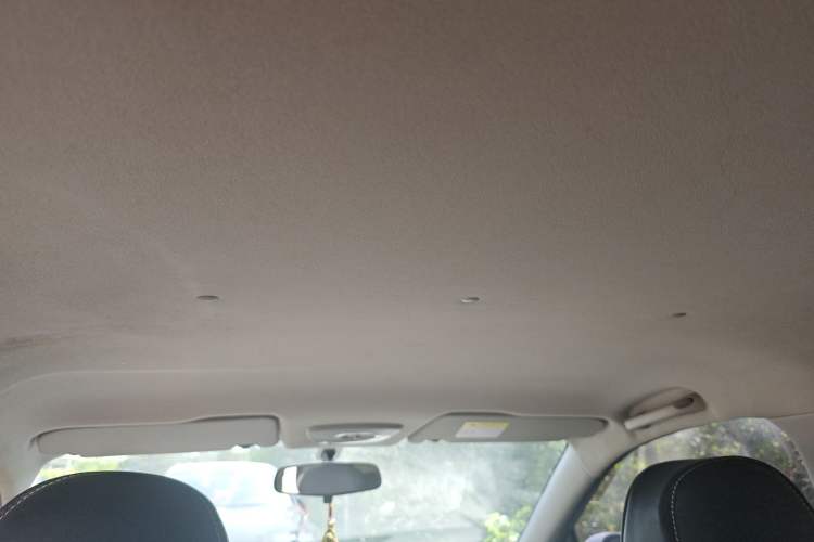 Used Chevrolet Sail 2015 Sail 3 1.3L AMT Ideal Edition Headliner