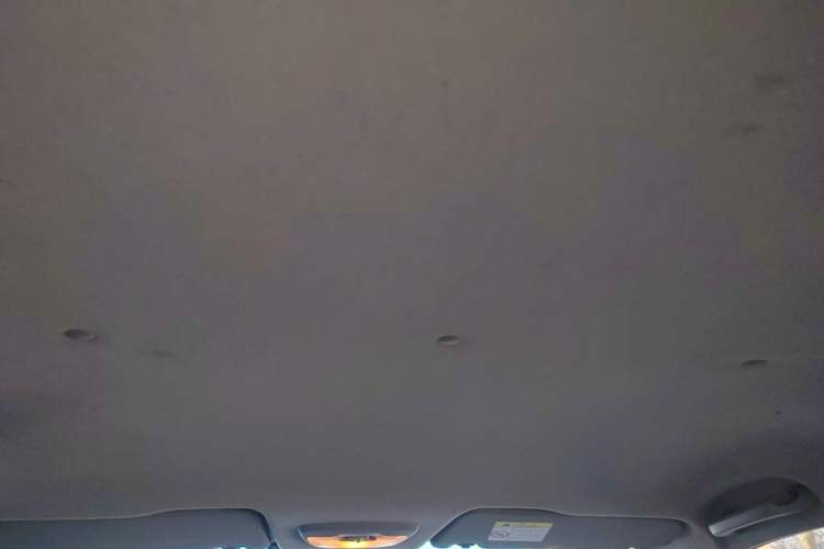 Used Chevrolet Sail 2015 Sail 3 1.3L AMT Ideal Edition Headliner