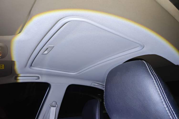 Used Chevrolet Sail 2015 Sail 3 1.5L Manual with Ideal Sunroof Edition Headliner