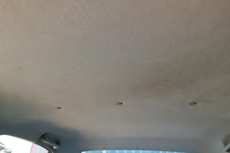 Used Chevrolet Sail 2015 Sail 3 1.3L AMT Ideal Edition Headliner