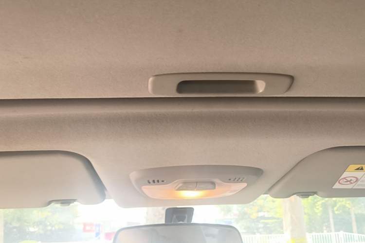 Used Chevrolet Sail 2015 Sail 3 1.5L Manual with Ideal Sunroof Edition Headliner