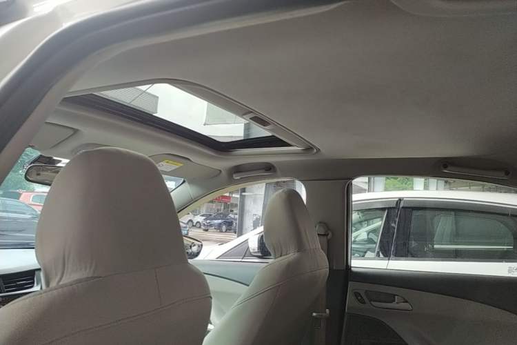 Used Chevrolet Sail 2015 Sail 3 1.5L Manual with Ideal Sunroof Edition Headliner