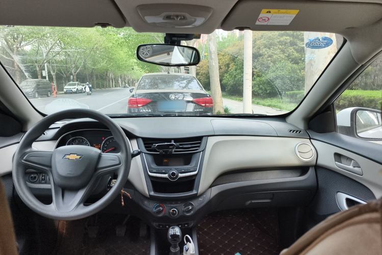 Used Chevrolet Sail 2015 Sail 3 1.3L Manual Ideal Edition Headliner