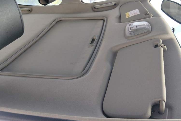 Used Chevrolet Sail 2015 Sail 3 1.5L Manual with Ideal Sunroof Edition Headliner