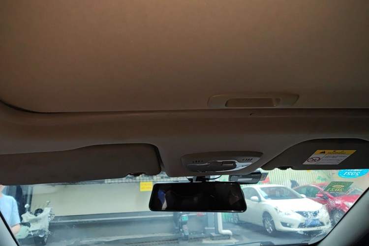 Used Chevrolet Sail 2015 Sail 3 1.5L Manual with Ideal Sunroof Edition Headliner