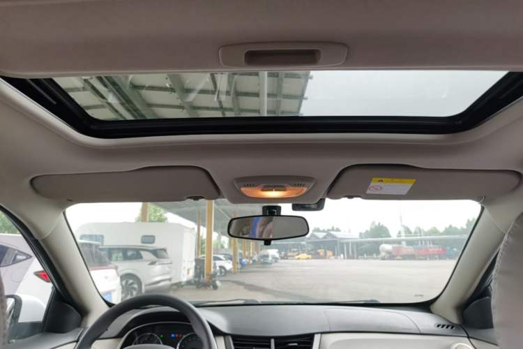 Used Chevrolet Sail 2015 Sail 3 1.5L Manual with Ideal Sunroof Edition Headliner