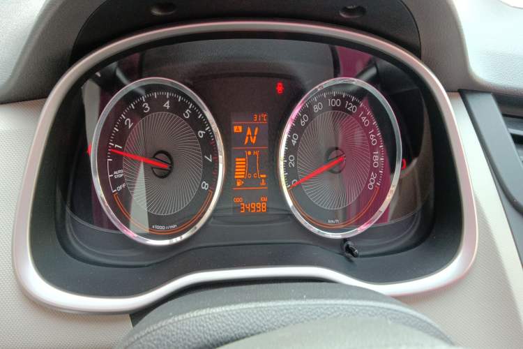 Used Chevrolet Sail 2015 Sail 3 1.3L AMT Ideal Edition Instrument Cluster