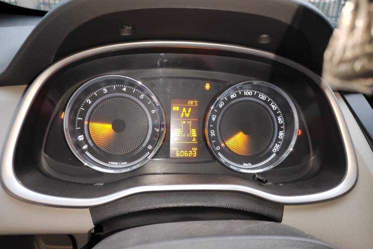Used Chevrolet Sail 2015 Sail 3 1.5L AMT Happiness Sunroof Edition Instrument Cluster