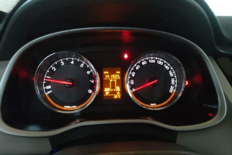 Used Chevrolet Sail 2015 Sail 3 1.5L Manual with Ideal Sunroof Edition Instrument Cluster