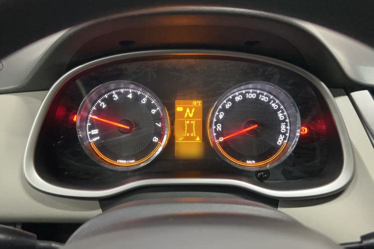 Used Chevrolet Sail 2015 Sail 3 1.3L AMT Ideal Edition Instrument Cluster