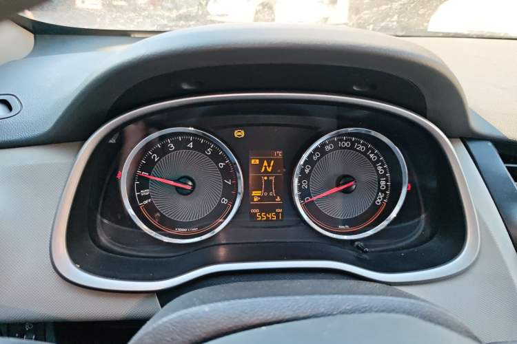 Used Chevrolet Sail 2015 Sail 3 1.3L AMT Ideal Edition Instrument Cluster
