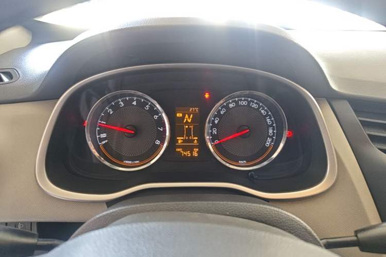 Used Chevrolet Sail 2015 Sail 3 1.3L AMT Ideal Edition Instrument Cluster