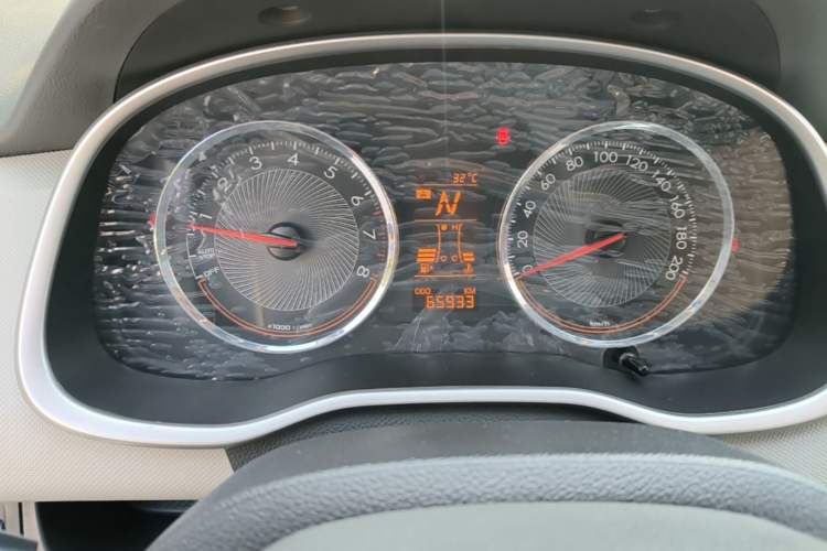 Used Chevrolet Sail 2015 Sail 3 1.3L AMT Ideal Edition Instrument Cluster
