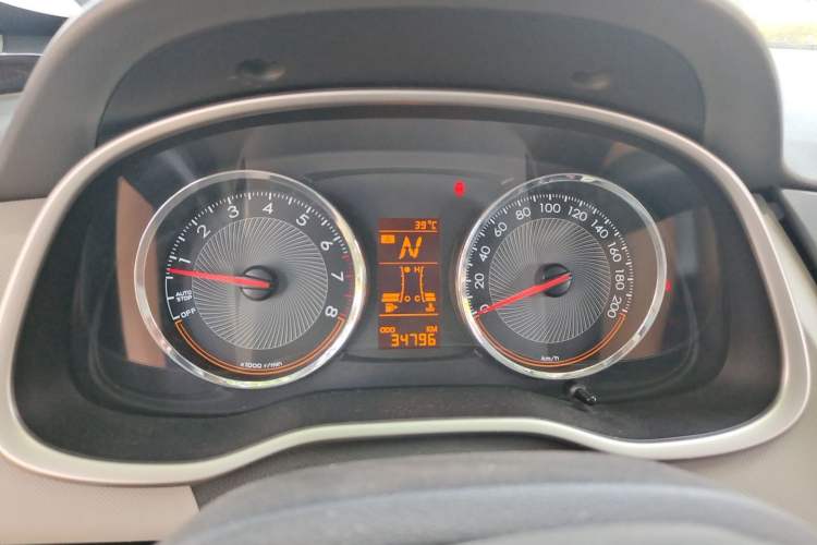 Used Chevrolet Sail 2015 Sail 3 1.3L AMT Ideal Edition Instrument Cluster