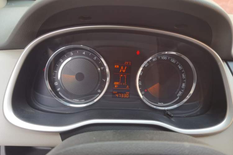 Used Chevrolet Sail 2015 Sail 3 1.5L AMT Happiness Sunroof Edition Instrument Cluster