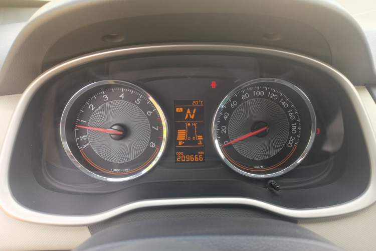 Used Chevrolet Sail 2015 Sail 3 1.3L AMT Ideal Edition Instrument Cluster