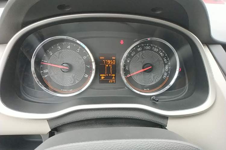 Used Chevrolet Sail 2015 Sail 3 1.5L Manual with Ideal Sunroof Edition Instrument Cluster