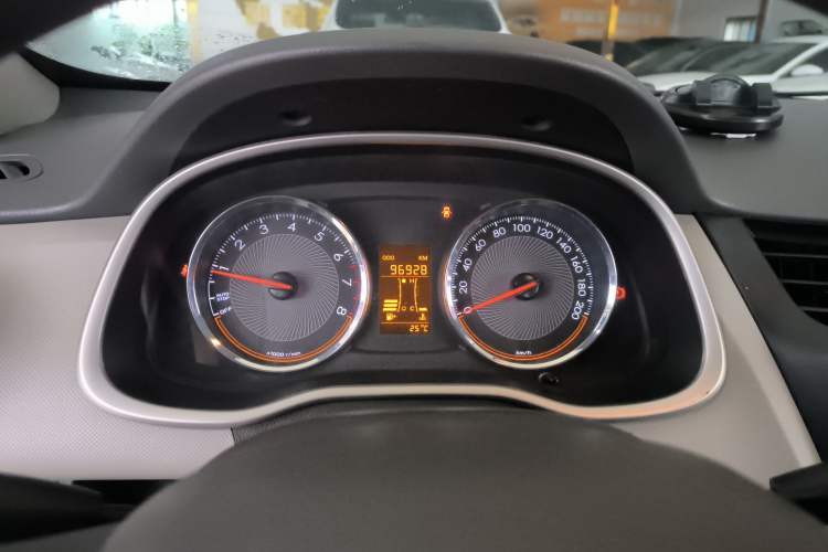 Used Chevrolet Sail 2015 Sail 3 1.5L Manual with Ideal Sunroof Edition Instrument Cluster