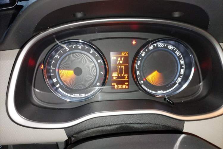 Used Chevrolet Sail 2015 Sail 3 1.5L AMT Happiness Sunroof Edition Instrument Cluster