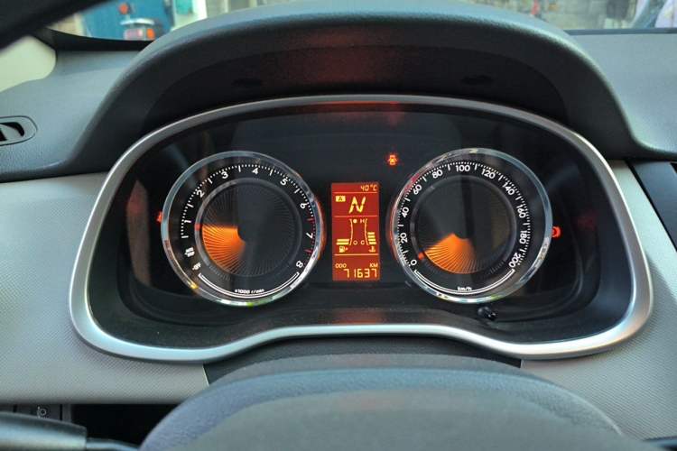 Used Chevrolet Sail 2015 Sail 3 1.5L AMT Happiness Sunroof Edition Instrument Cluster
